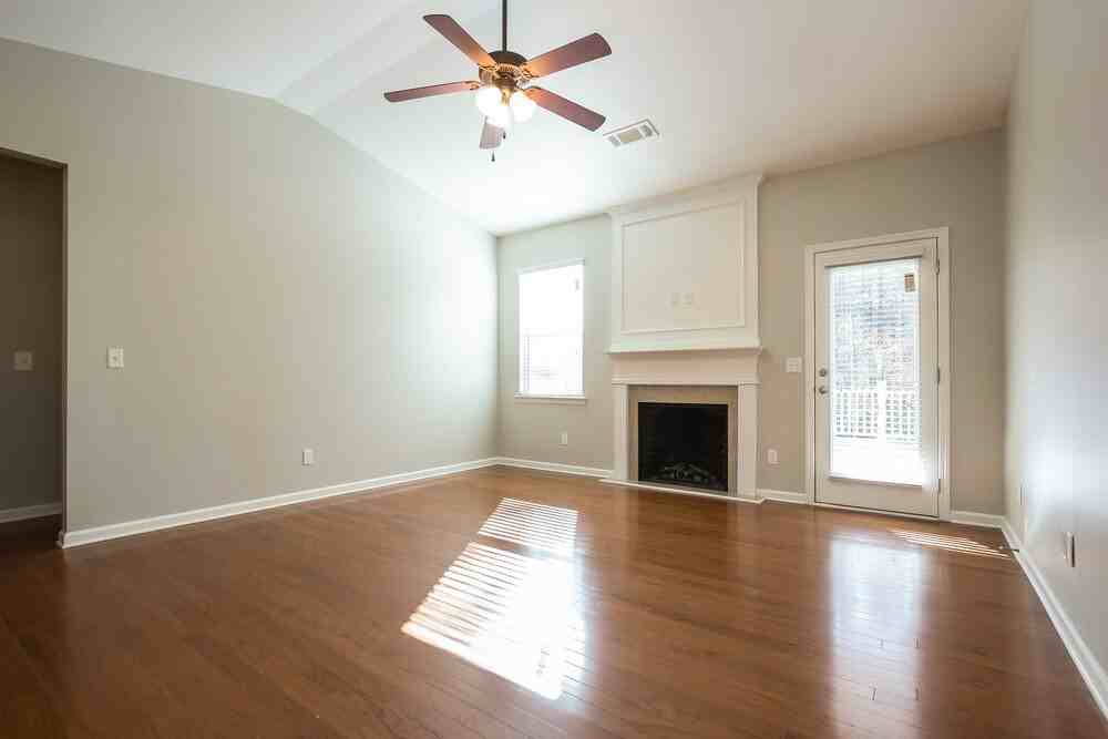 124 Quail Bend Loop - Photo 2 of 16