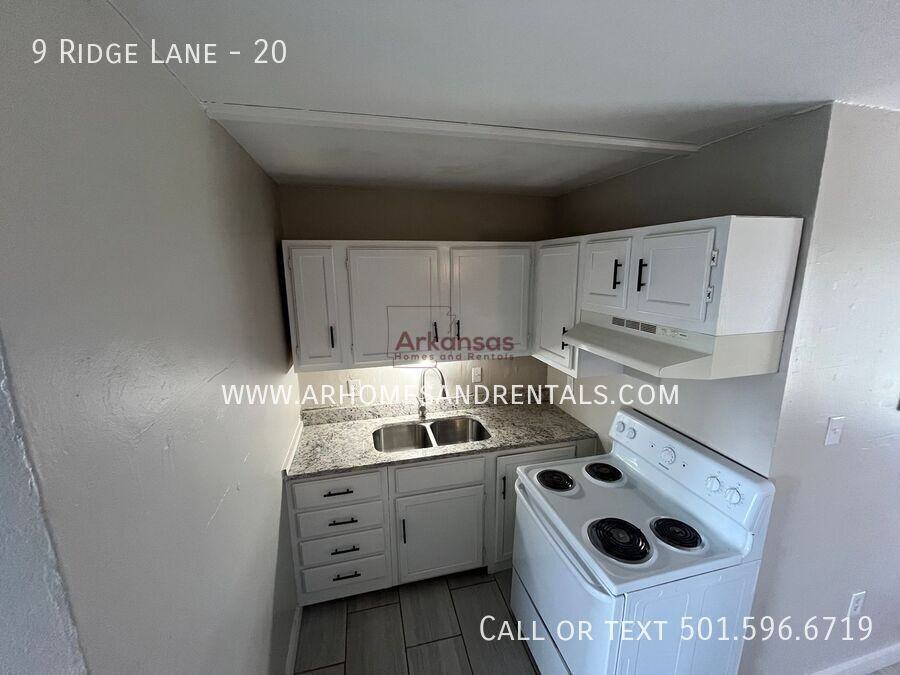 9 Ridge Ln #20 - Photo 5 of 17