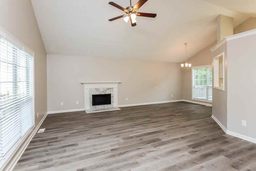 5965 Tallant Dr - Photo 6 of 17