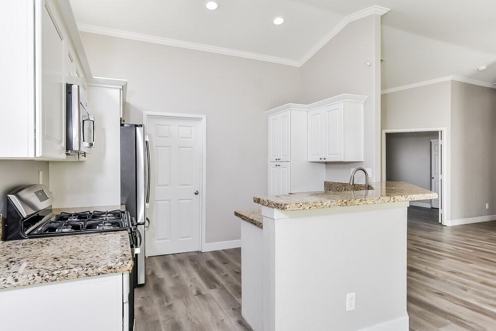 3917 Herblinda Ln - Photo 6 of 16