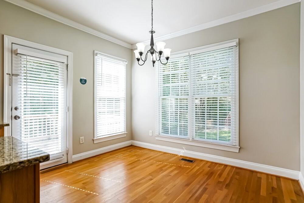 861 Stroud Cir - Photo 7 of 17