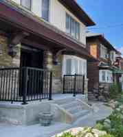 featured image of 1122 Avenue Road #B2