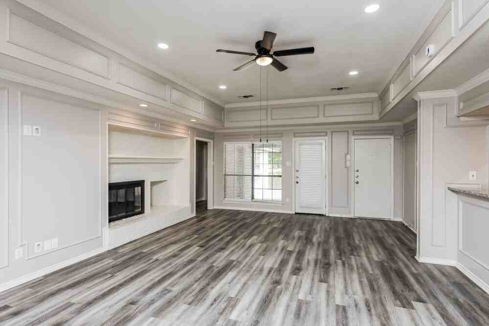 608 Wisterglen Dr - Photo 3 of 15