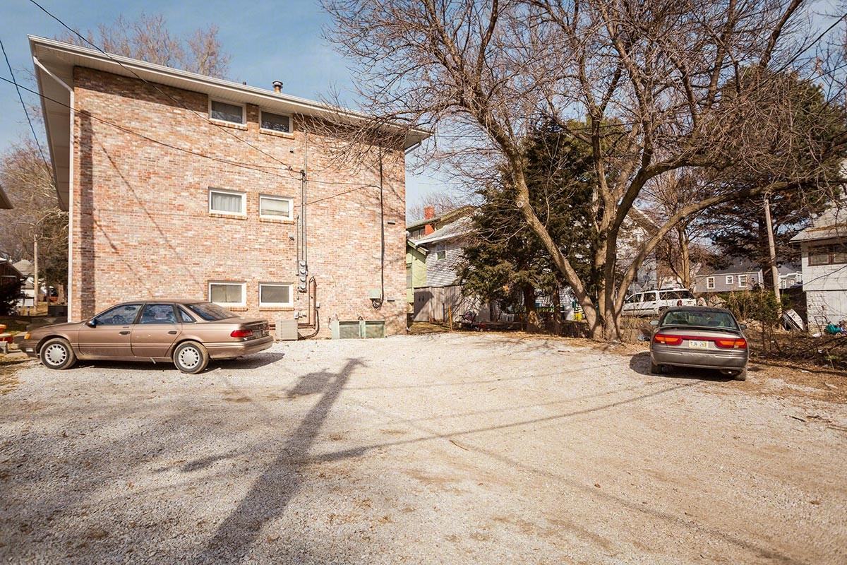 4629 Stockwell St #02 - Photo 7 of 15