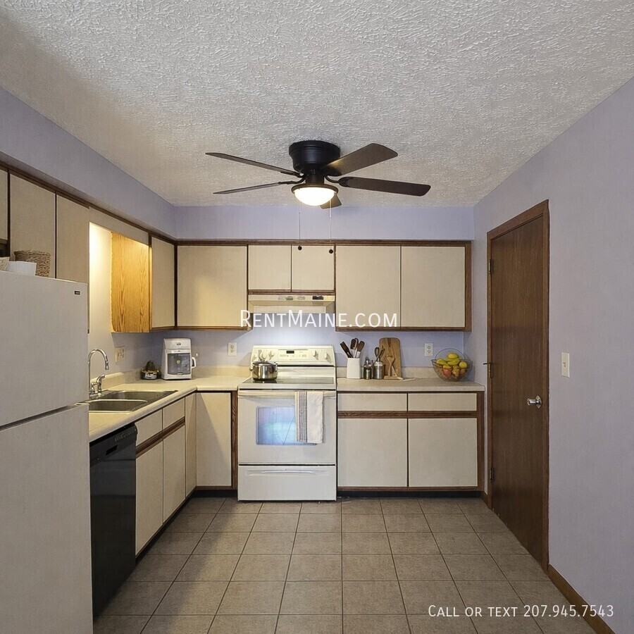 10 Hartley St #3 - Photo 7 of 23