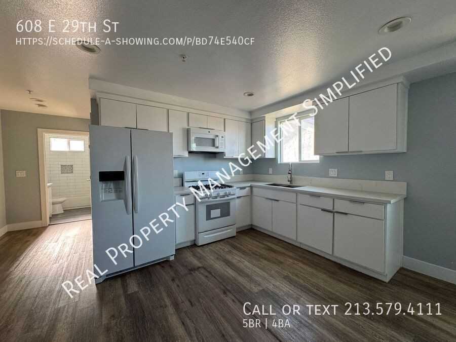 608 E 29th St - Photo 4 of 11