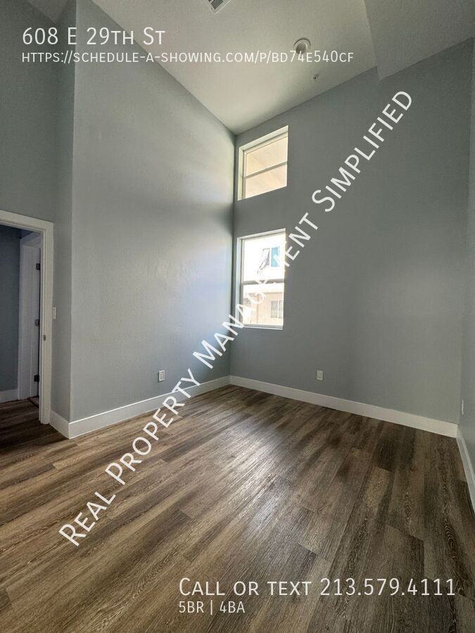 608 E 29th St - Photo 5 of 11