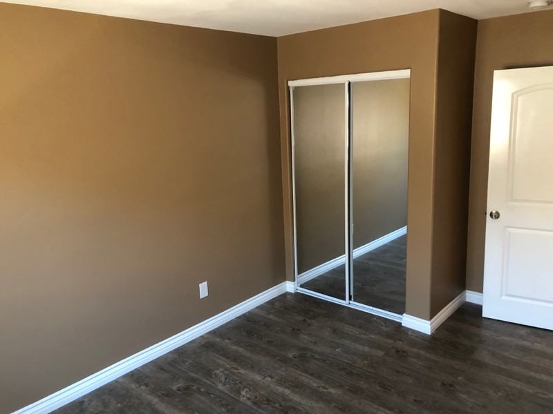 1925 Orange Ave - Photo 4 of 5