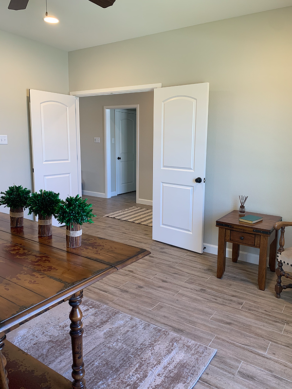 1312 Solomon Ln - Photo 6 of 20