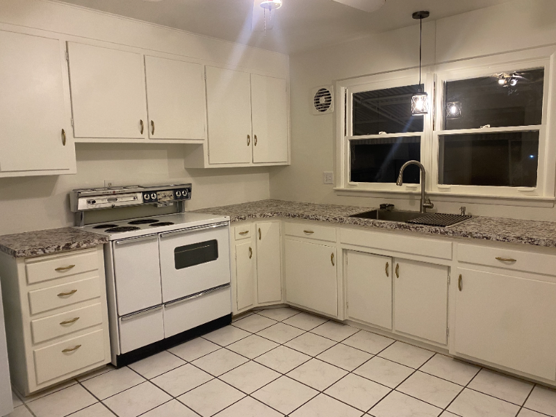 1710 Alexander Cir - Photo 4 of 18