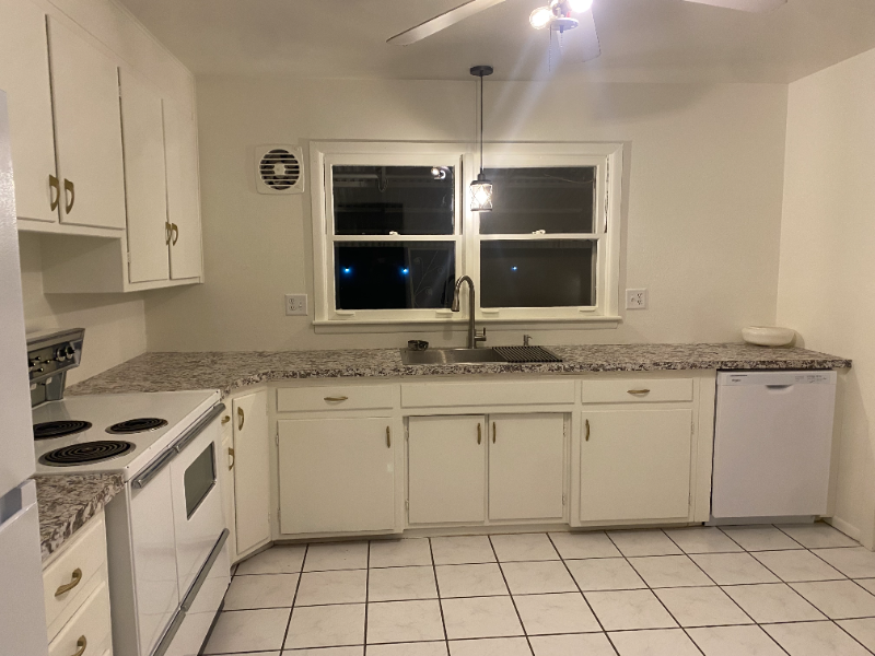 1710 Alexander Cir - Photo 5 of 18