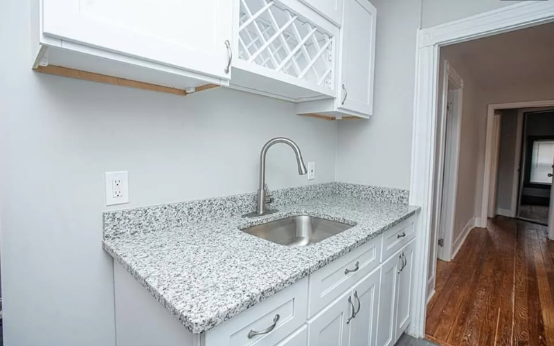 64 Pleasant St #3 - Photo 6 of 9