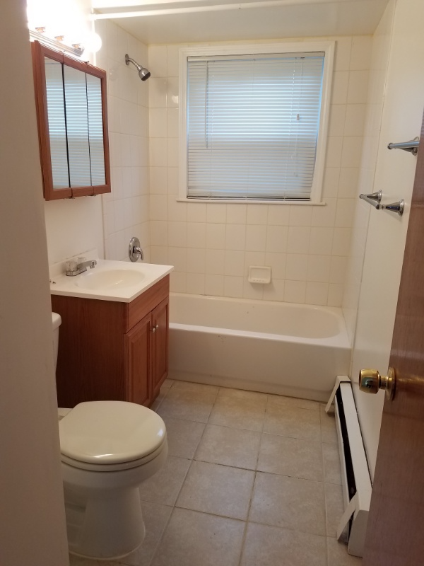 4147 Lindenwood Dr #2N - Photo 2 of 4