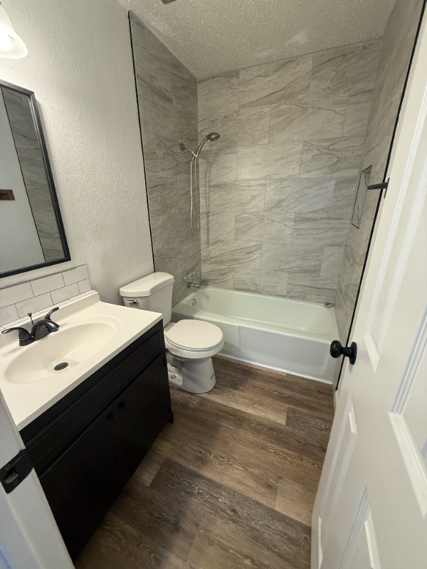 652 Sue Ann Ln - Photo 7 of 18