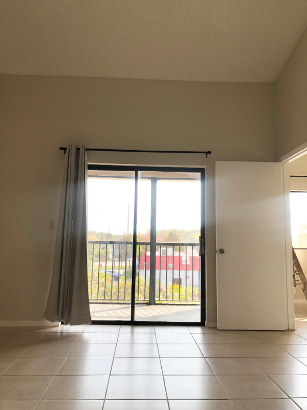 2550 Sw 18th Ter #23 - Photo 7 of 23