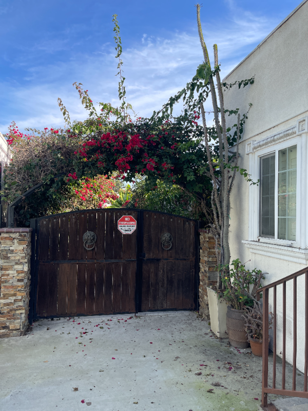 1311 S Ross St - Photo 2 of 15