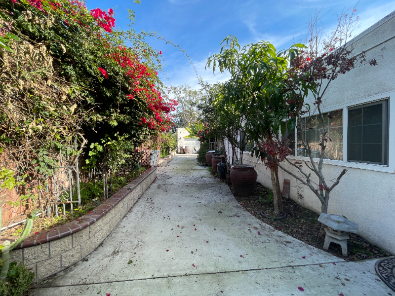 1311 S Ross St - Photo 3 of 15