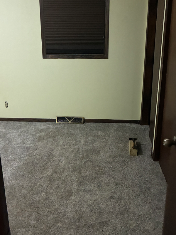 W649 Hillview Dr - Photo 6 of 20