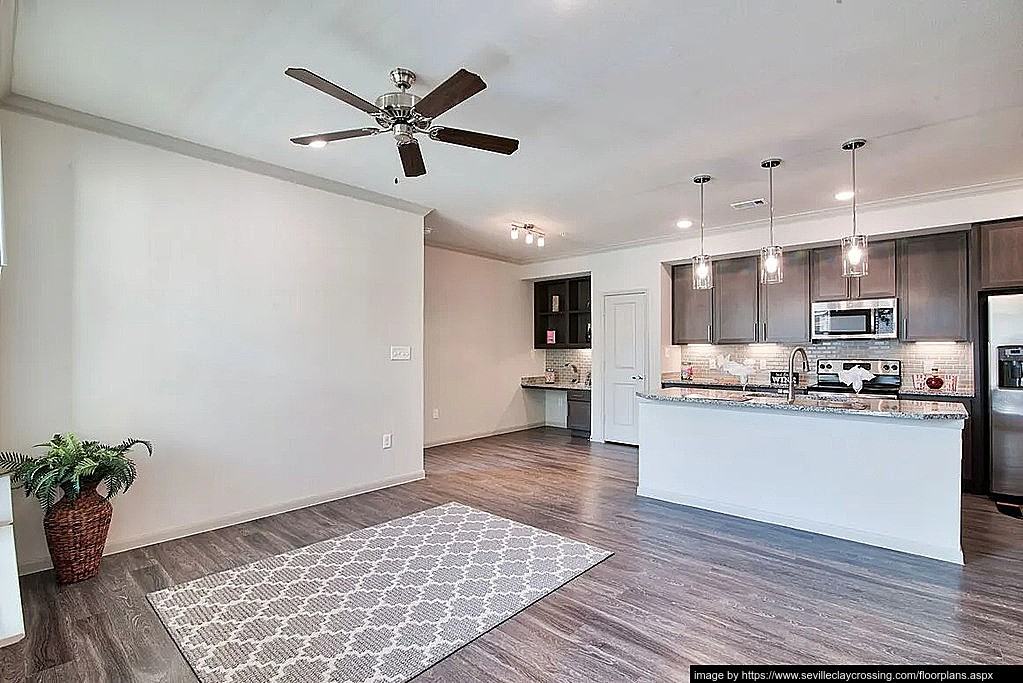 21919 Clay Road - Photo 3 of 14