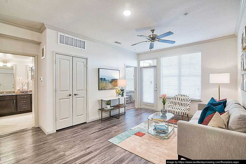 21919 Clay Road - Photo 4 of 14