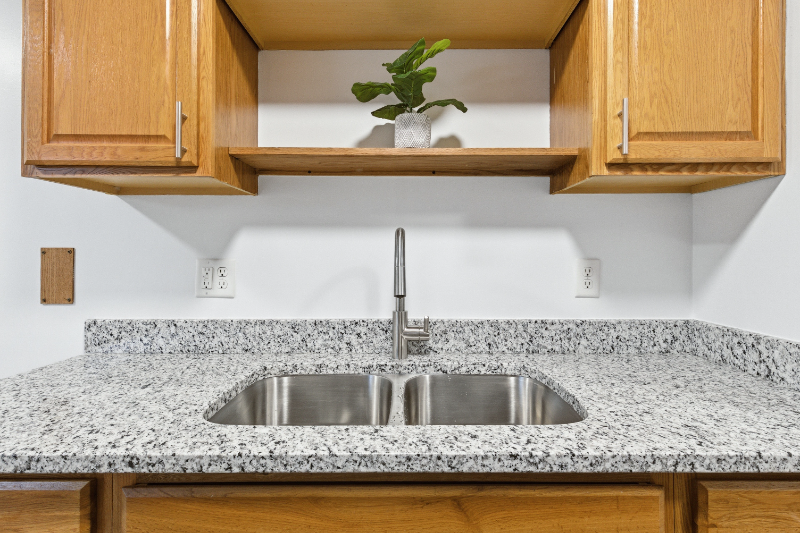 1100 69th Ave N #102 - Photo 5 of 20