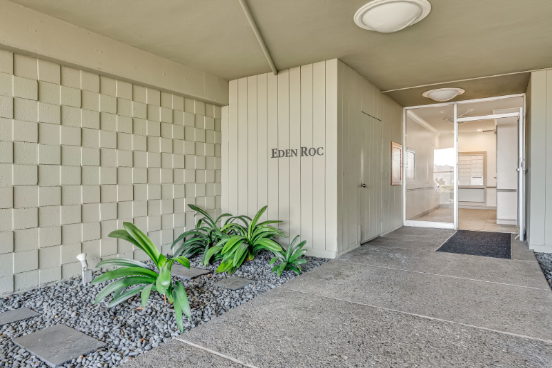 232 Eden Roc - Photo 3 of 20