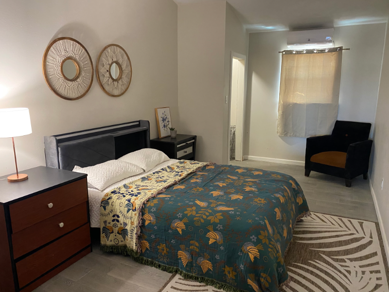 5316 N Knox Ave #C - Photo 2 of 3