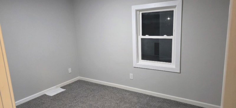 2217 W Marquette St - Photo 4 of 8