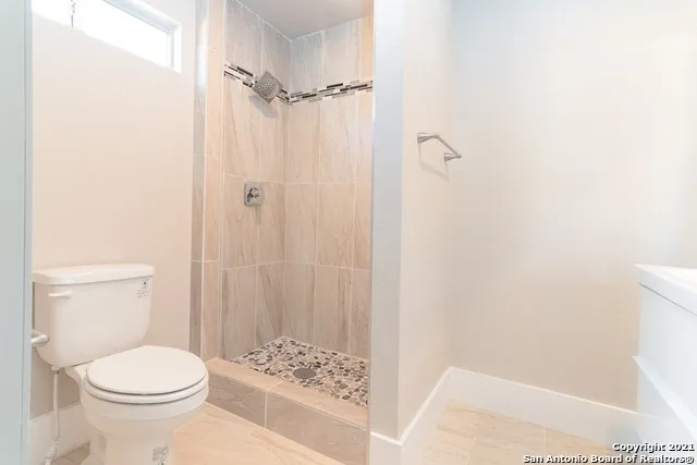 134 Paul St - Photo 6 of 15