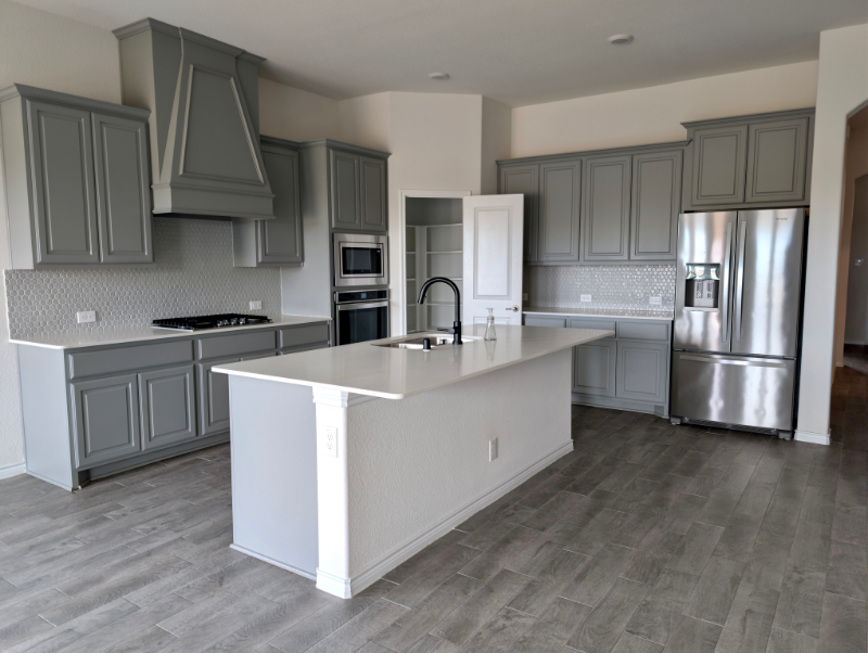 1013 Sublime Dr - Photo 2 of 15