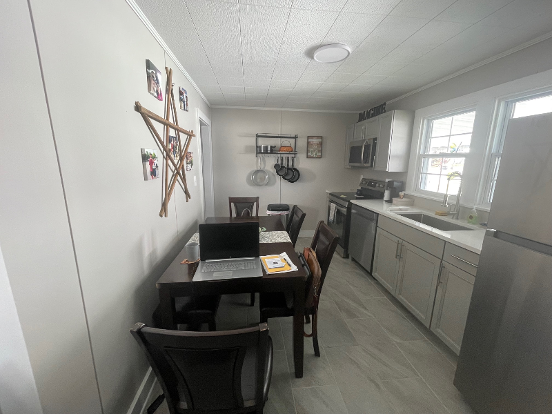 1901 Cherry St - Photo 5 of 15