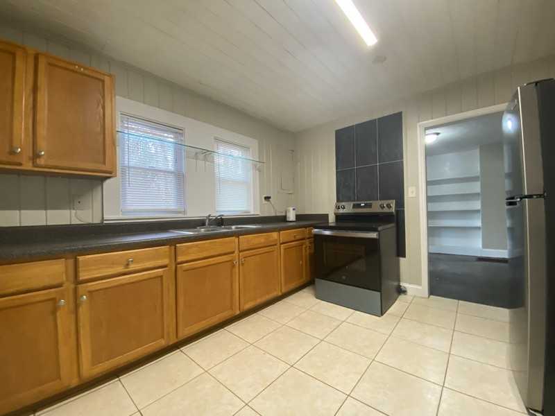 8261 Us Highway 78 - Photo 3 of 18