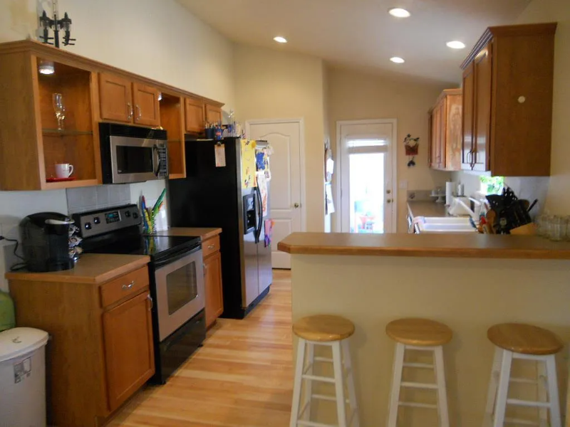 482 Nw Sandpiper Ave - Photo 3 of 17