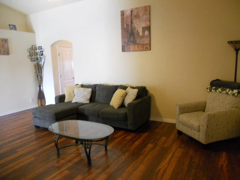 482 Nw Sandpiper Ave - Photo 5 of 17