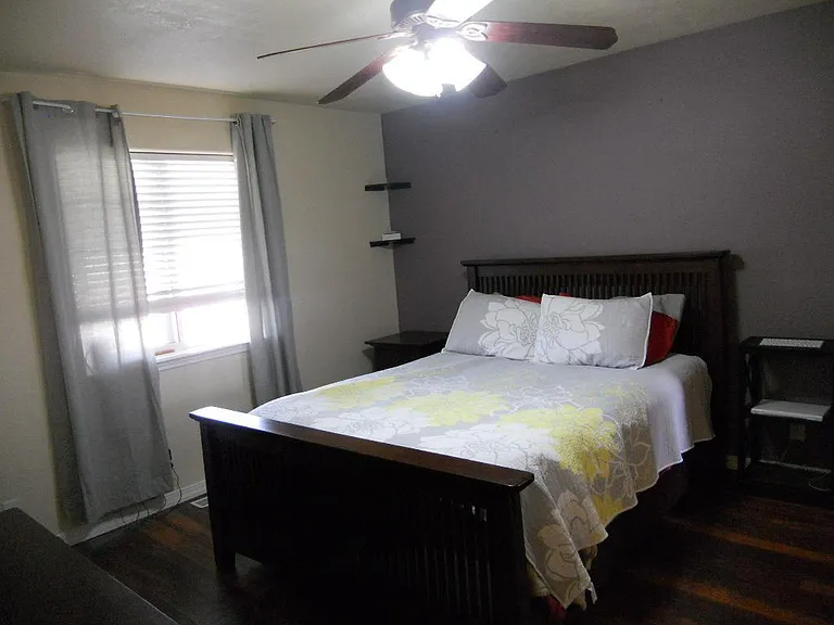 482 Nw Sandpiper Ave - Photo 7 of 17