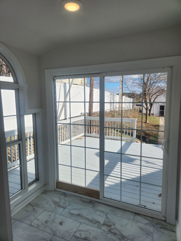 145 N Main St - Photo 7 of 20