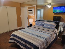 405 Leonard Ave #C - Photo 1 of 1