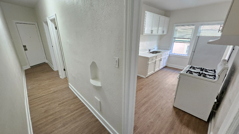 427 Normandie Pl #3 - Photo 6 of 20