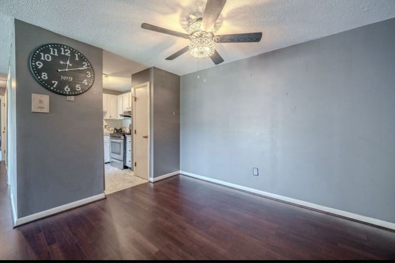 341 Pawtucket Blvd - Photo 5 of 14