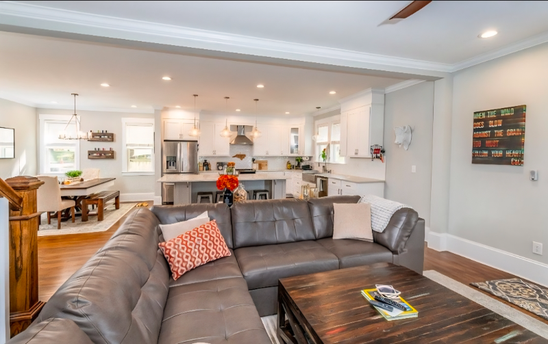 1710 Berryhill Rd - Photo 5 of 20