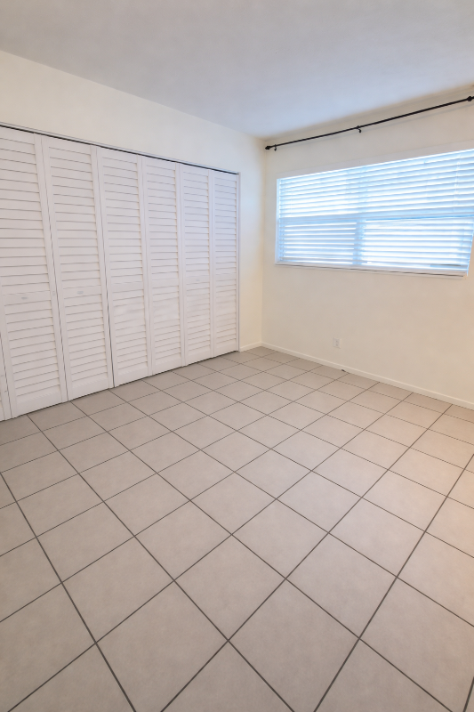 3731 Sw 60th Ave #1 - Photo 4 of 4