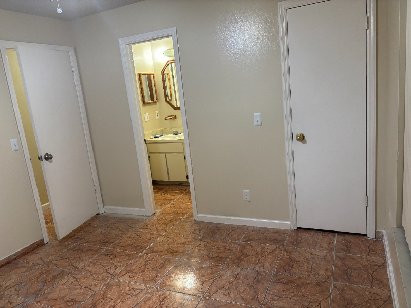 2039 Garwood Dr - Photo 7 of 19