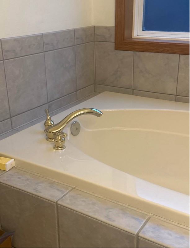 1545 Capri Ct - Photo 3 of 8