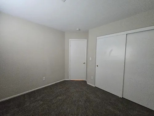 9542 Glen Iris St - Photo 5 of 12