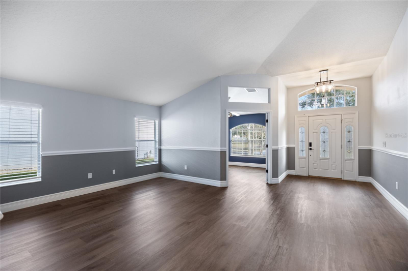 13413 Mandalay Pl - Photo 2 of 20