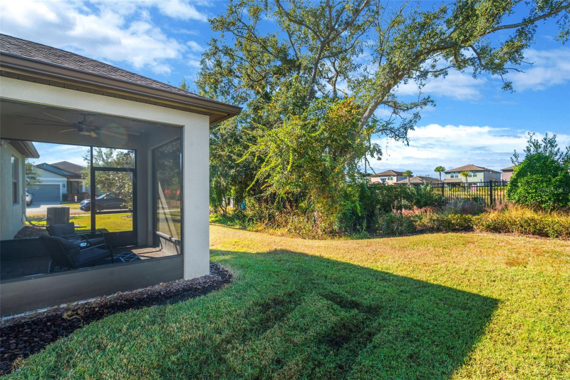 5015 Laurel Creek Pl - Photo 4 of 20