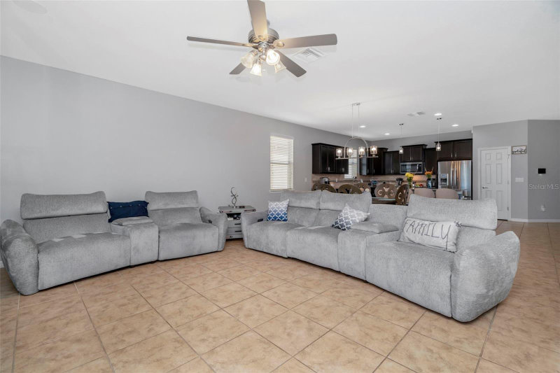 5015 Laurel Creek Pl - Photo 7 of 20