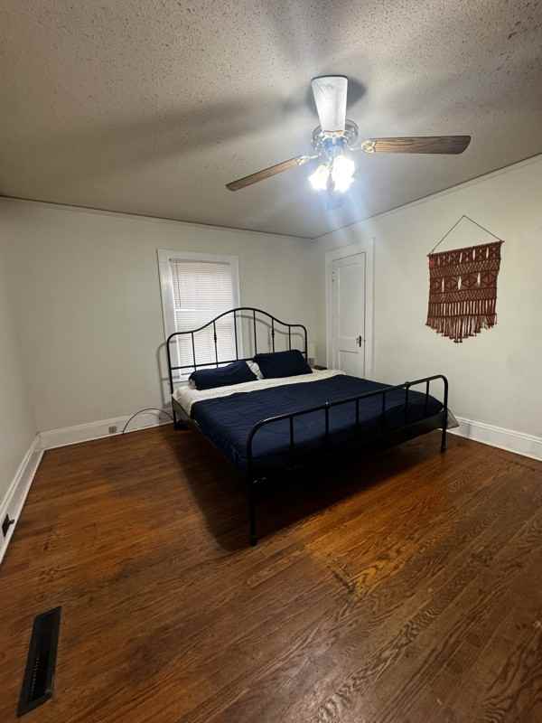 1008 Mable Ave - Photo 3 of 12