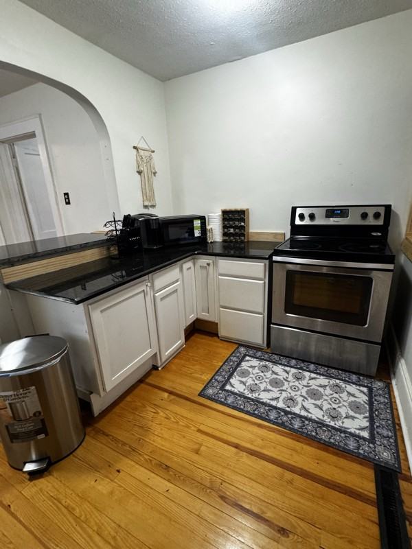 1008 Mable Ave - Photo 7 of 12