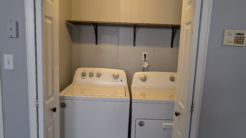 502 E State Ave - Photo 5 of 11